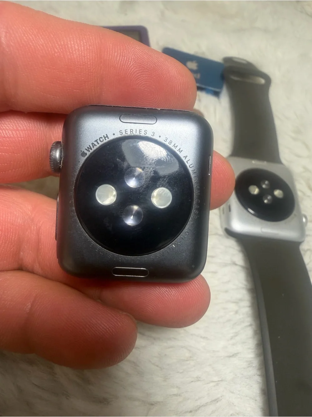 Lot 6 apple devices for parts or repairs please read
